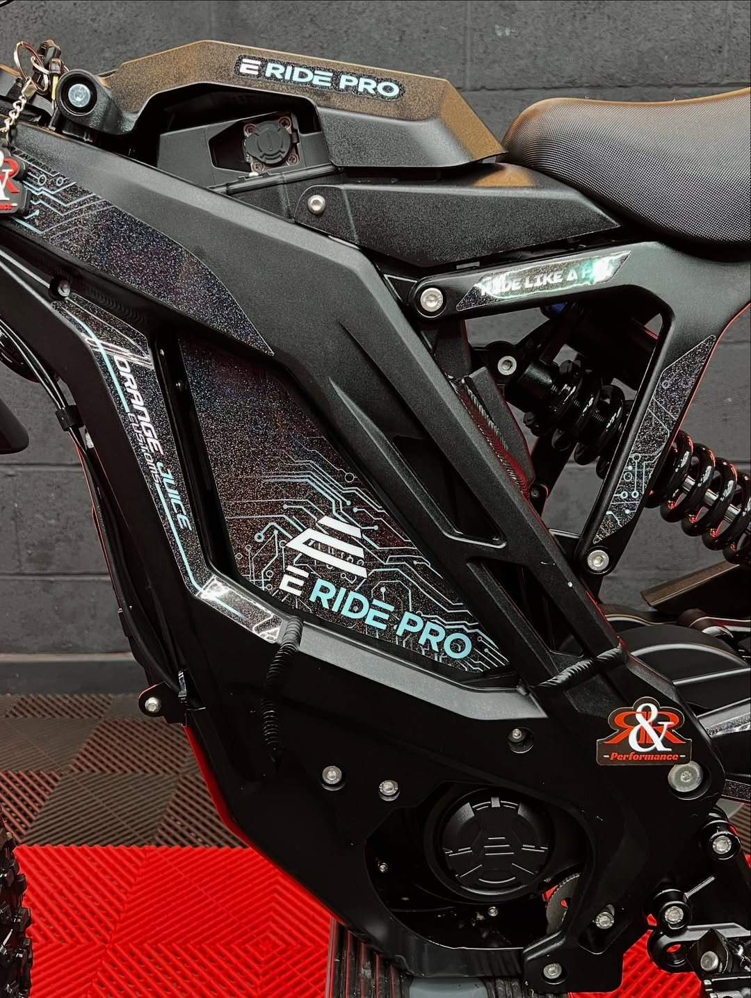 E RIDE PRO SS 19” 2025 – Image 4