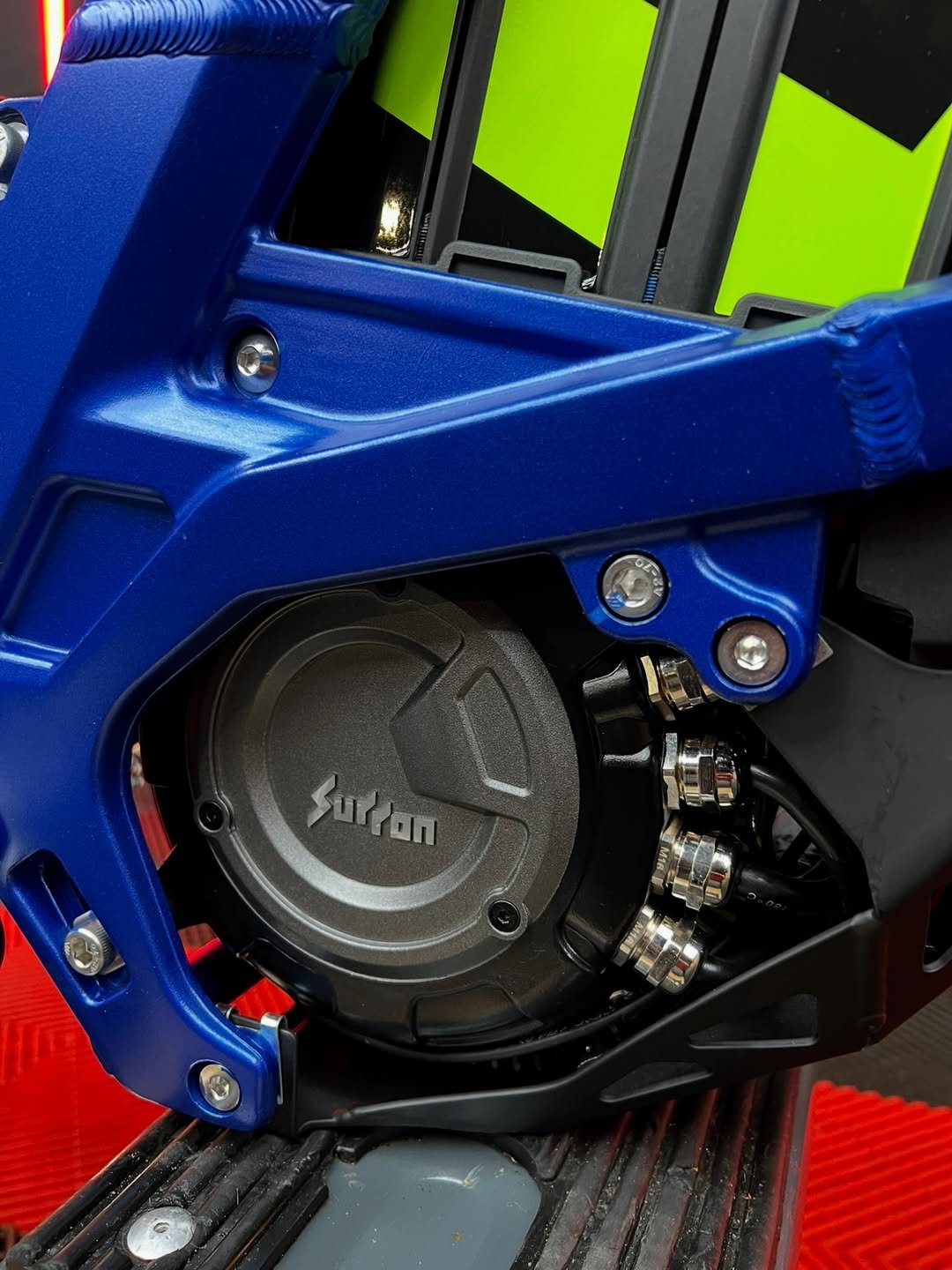 SUR RON LIGHT BEE 8KW 💙 2025 – Image 11